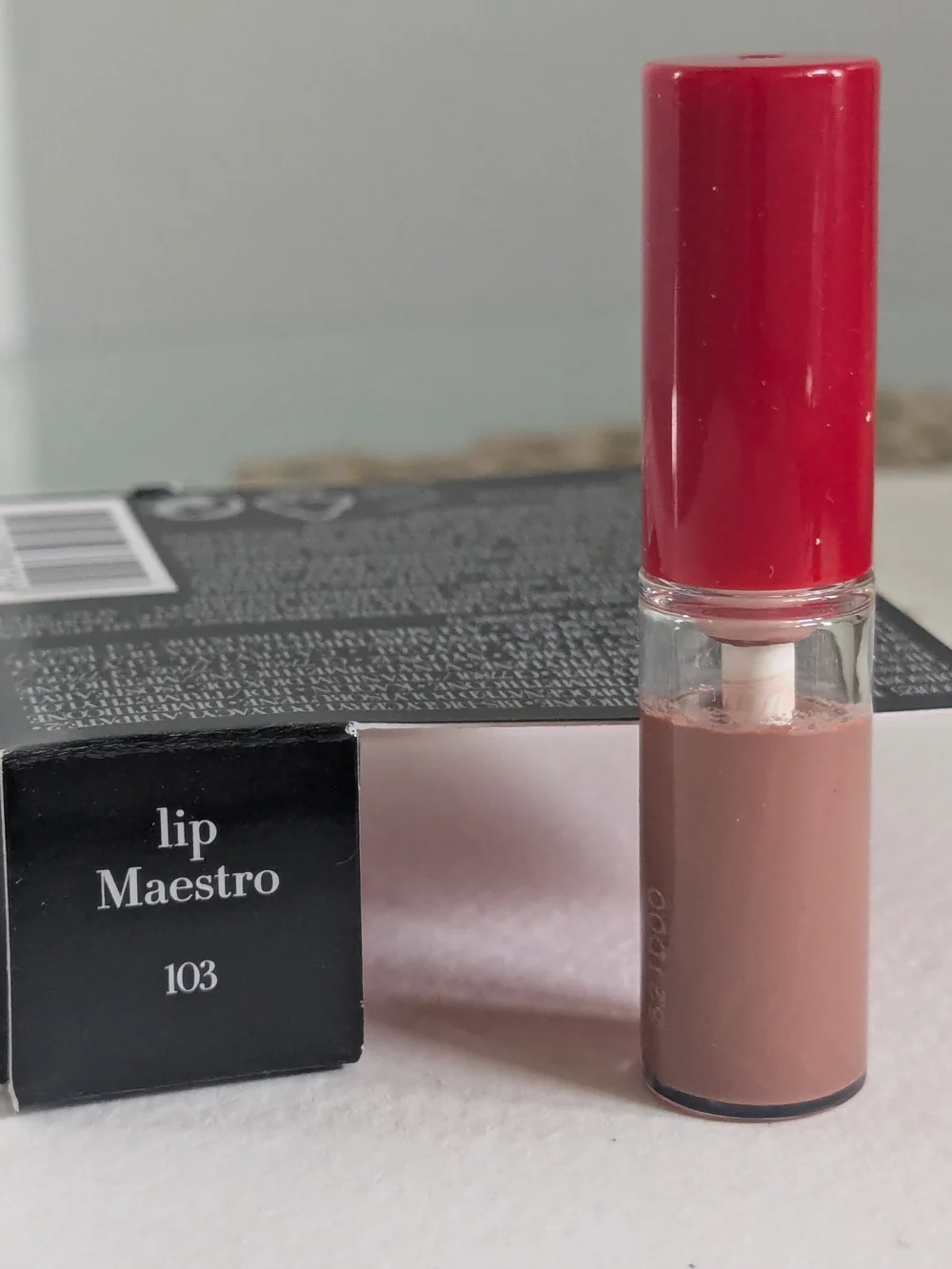 Giorgio Armani Lip Maestro Velvet Liquid Lipstick- Nude Pink